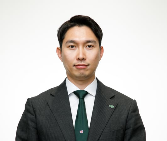 정철학's headshot