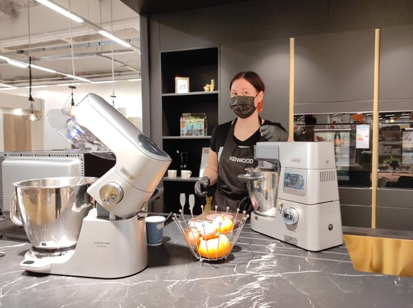 Journée de démonstration sur le nouveau robot pâtissier Kenwood Titanium Chef 👩🏻🍳
Avec Natacha ambassadrice de la marque.
Mercredi 24 Novembre de 11h à 18h
#boulangersteelsaintetienne #boulangersteel