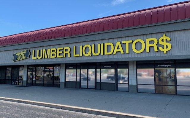 Lumber Liquidators Flooring #1370 East Indianapolis | 10207 East Washington Street | Store Front