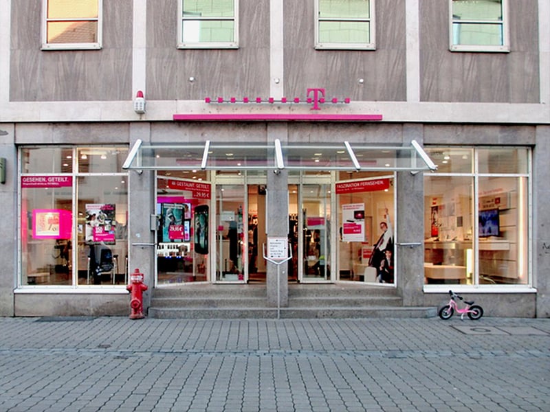 Store photo