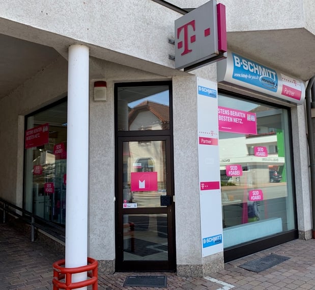 Store photo