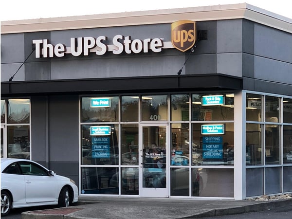 Facade of The UPS Store Yelm