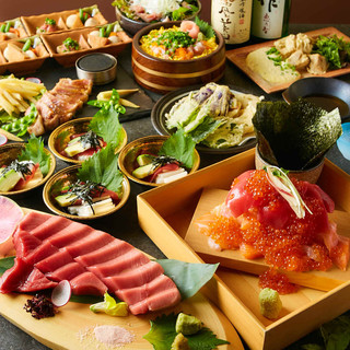 『贅沢コース』看板メニュー”本鮪マウンテン”と”大トロ断面刺し”の入った3時間飲み放題付【9品7000円】