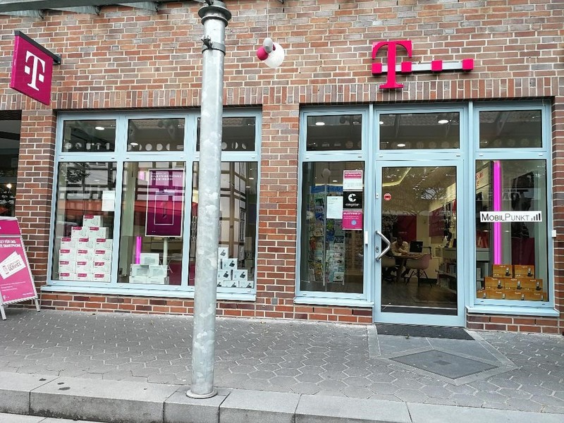 Store photo