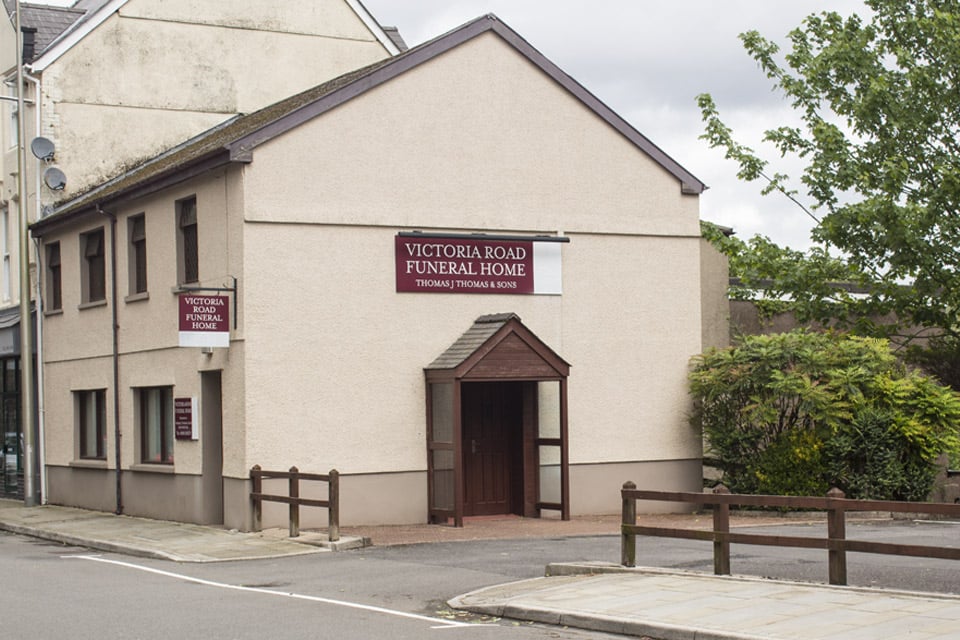 Thomas J Thomas & Sons Funeral Directors in Ebbw Vale