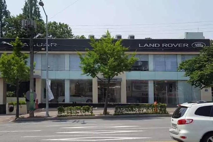 about store image