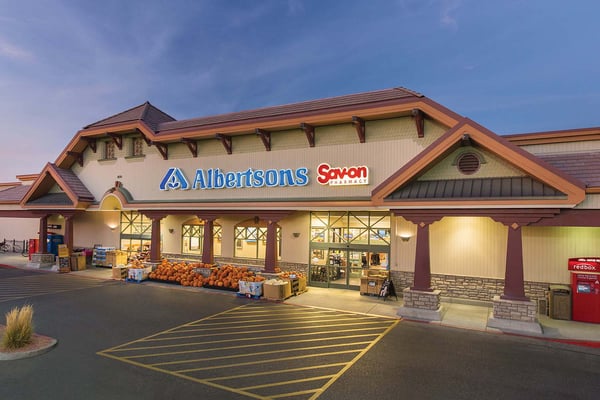 Albertsons Store Front Picture - 7201 Yorktown Ave in Huntington Beach CA