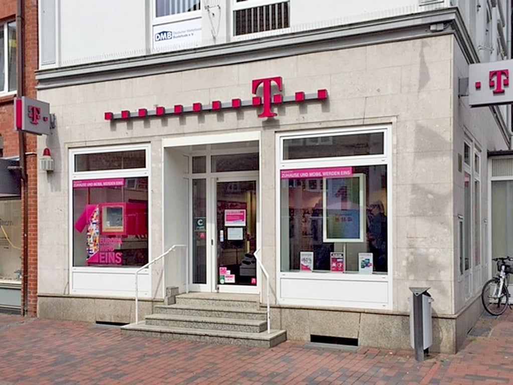 Store photo