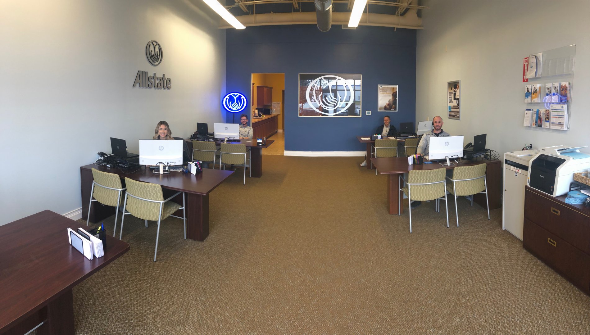 Licensed Agents ready to help