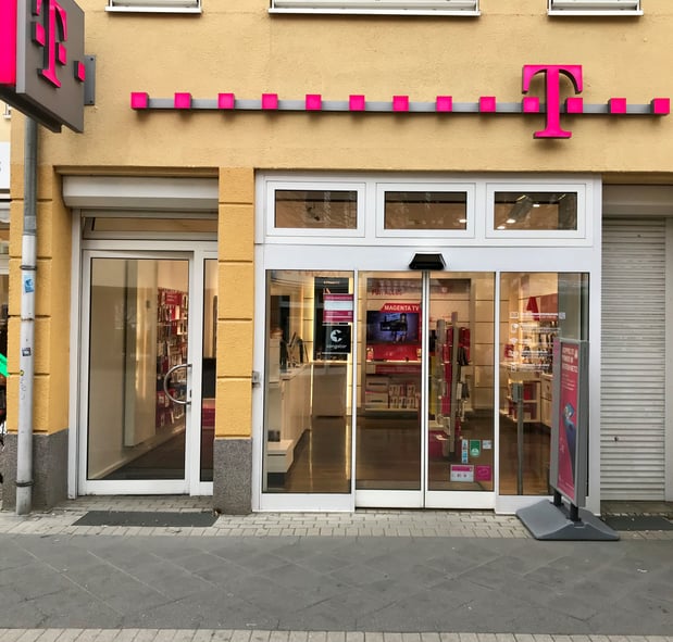 Store photo