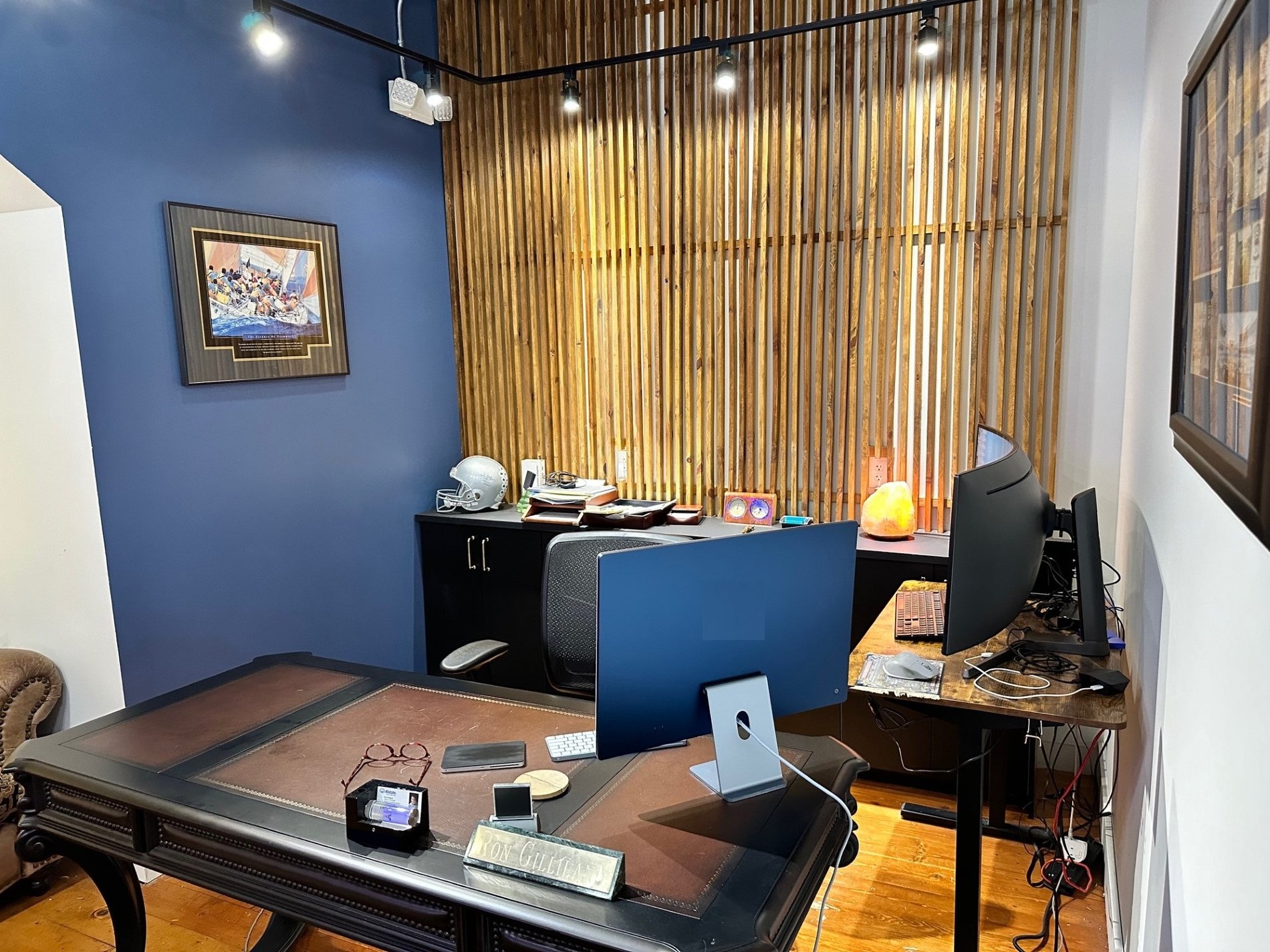 Photo gallery image