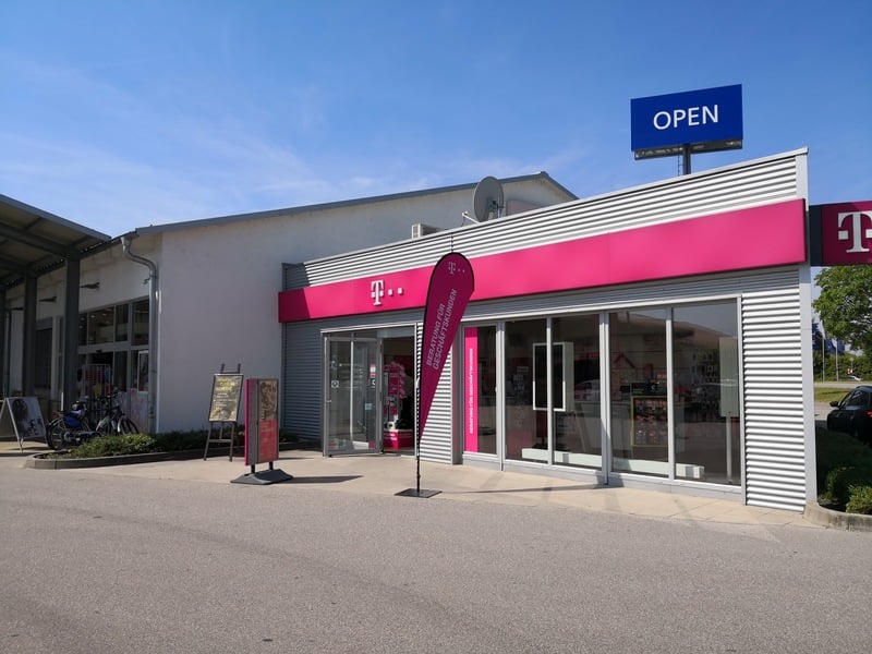 Store photo