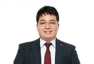 이희준's headshot