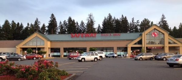 Safeway Store Front Picture at 21301 Highway 410 in Bonney Lake WA