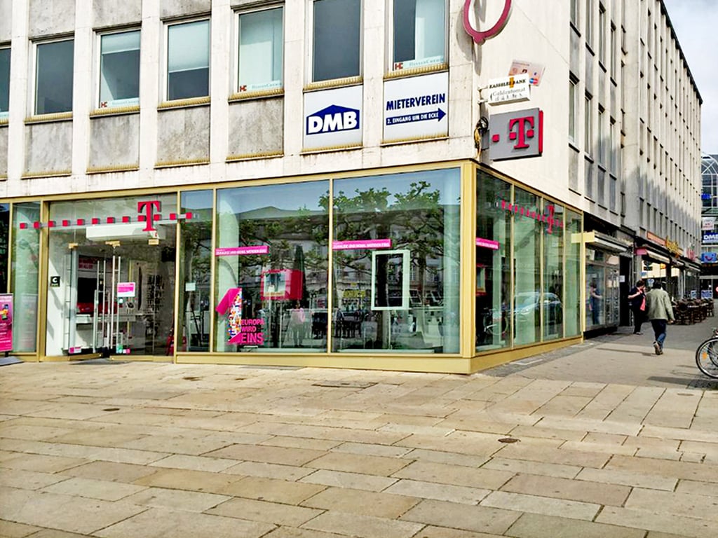 Store photo