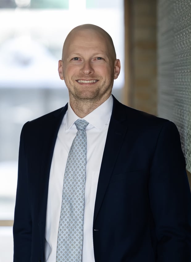 Carousel Associate Image