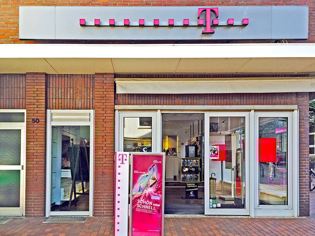 Store photo