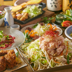 【定番とらえもんコース】絶品もつ焼き!名物とらえもん焼き付 2.5時間飲み放題付 《7品3500円》