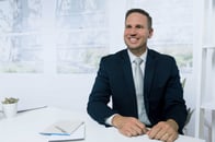 Agent photo gallery image