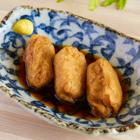 豚角煮とおもちの包み揚げ