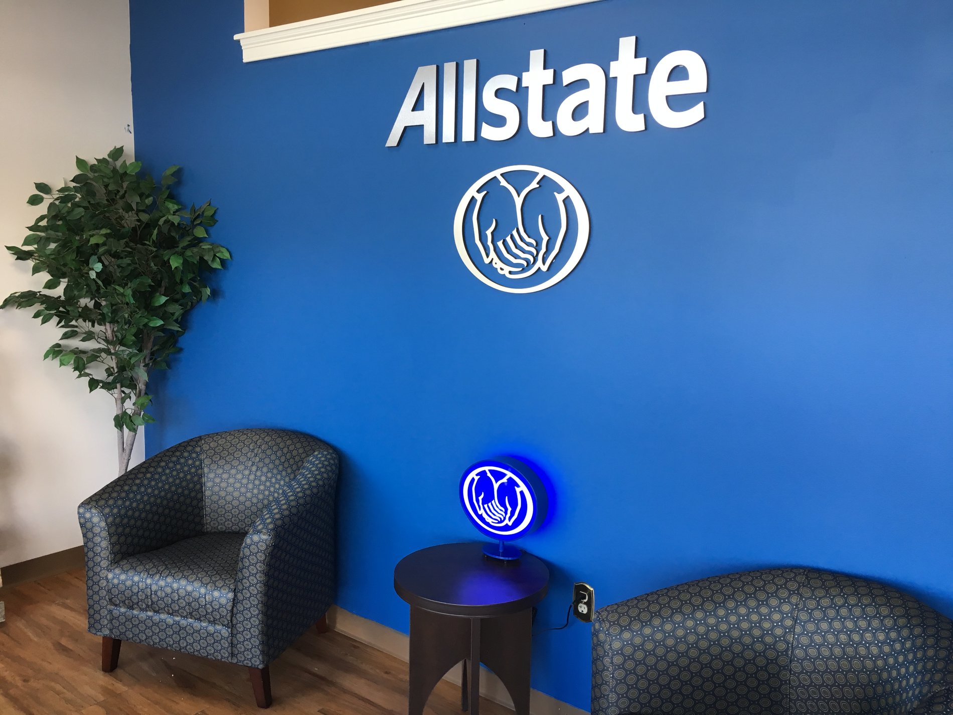 Welcome to the Patriot Agency Group your local ALLSTATE INSURANCE agent
Located in Littleton and always here for your insurance needs. Come see why having a local agent on your side makes all the difference when things go wrong.
