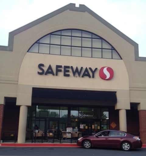 Safeway Store Front Picture at 4401 Harford Rd in Baltimore MD