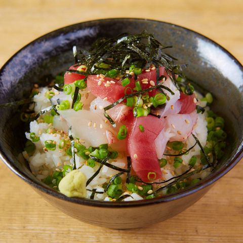 海鮮丼