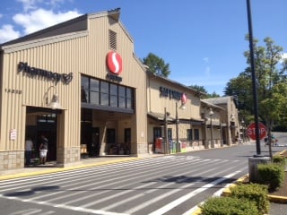 Safeway Store Front Picture at 14020 Main St NE in Duvall WA