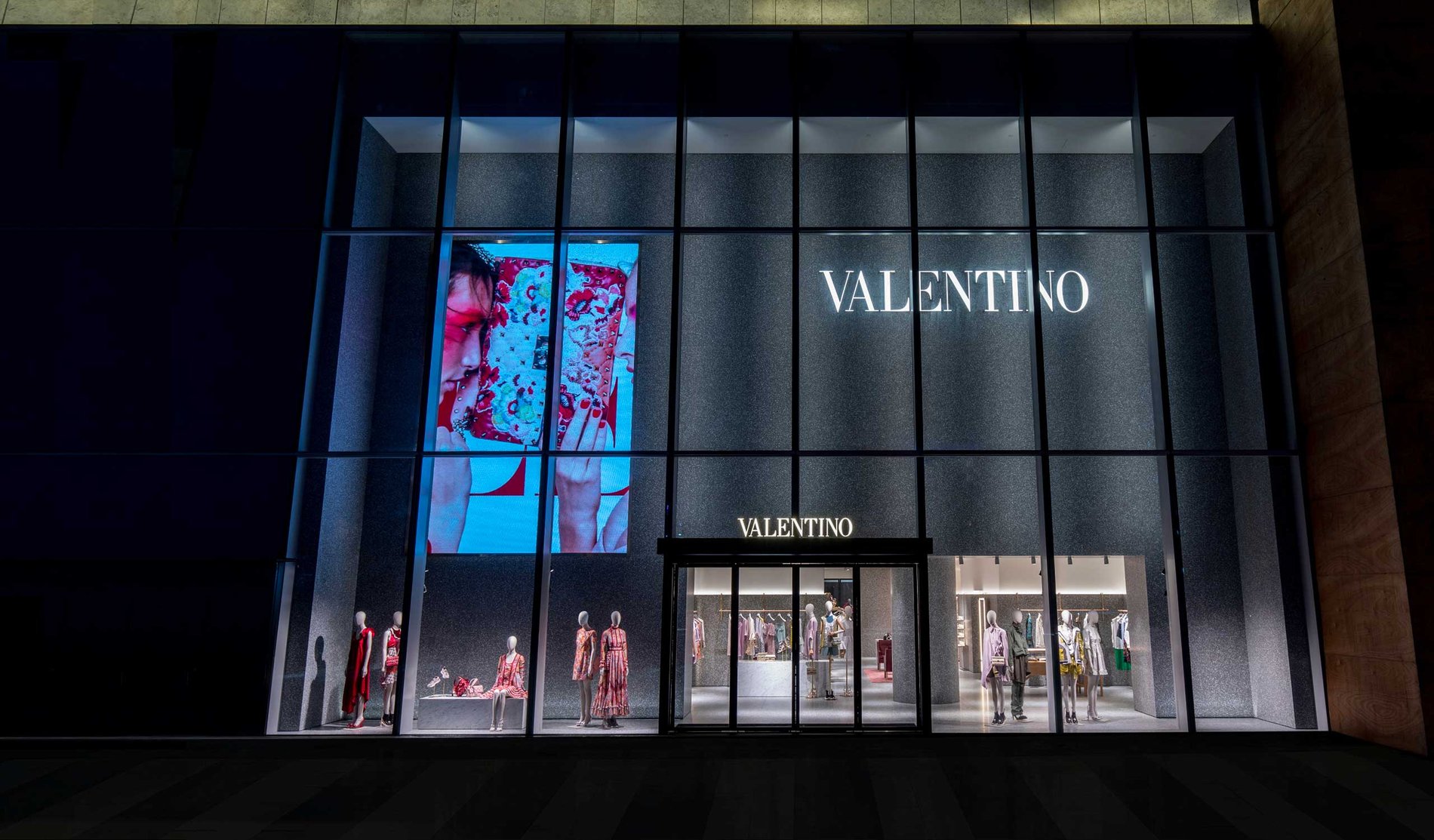 VALENTINO(国金中心店)