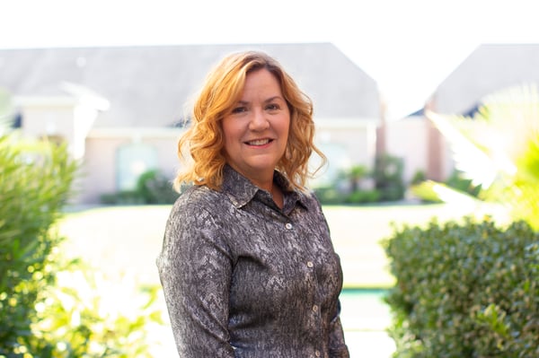 A headshot of Goosehead agent Stacey Bond