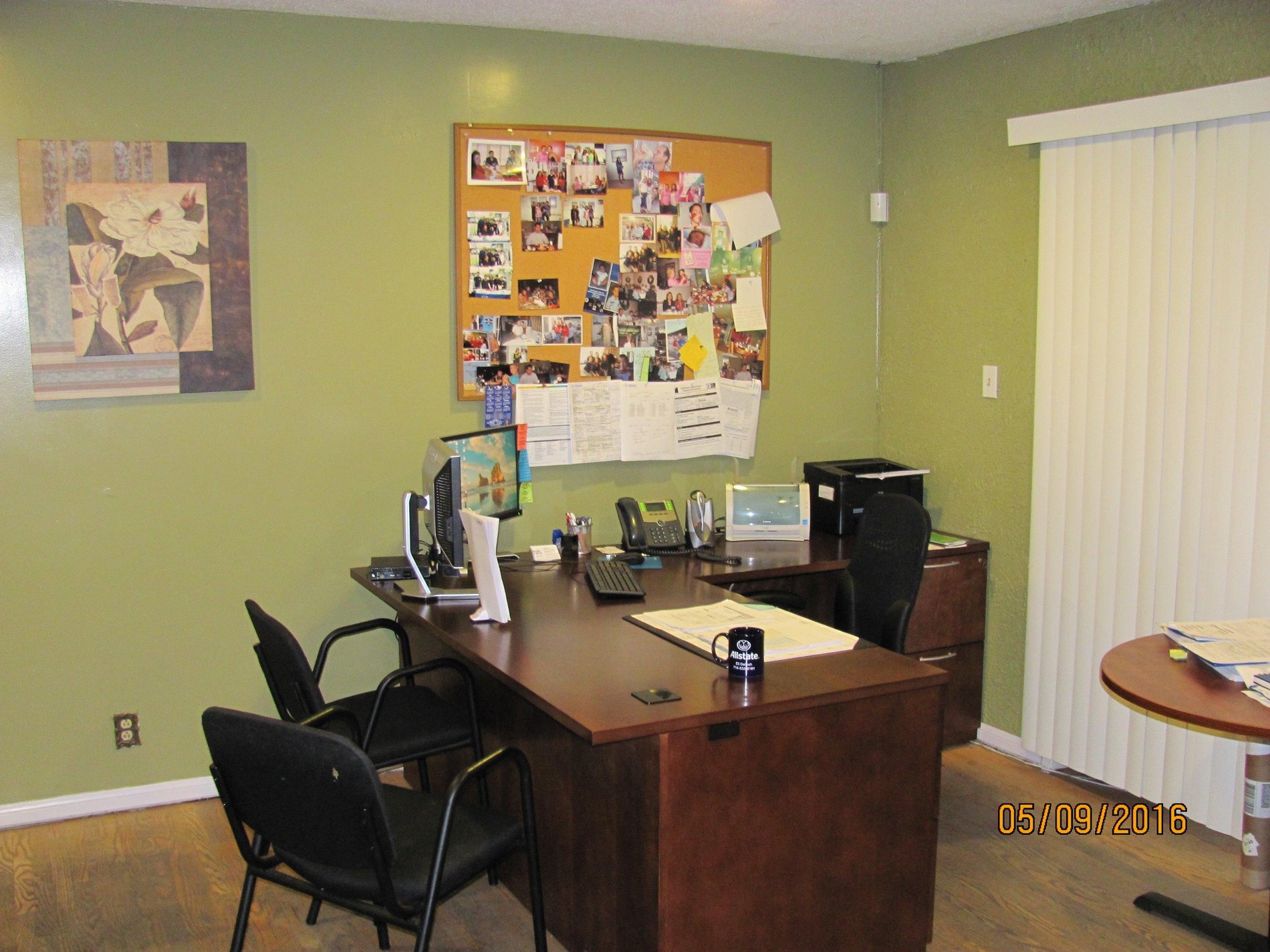 Photo gallery image