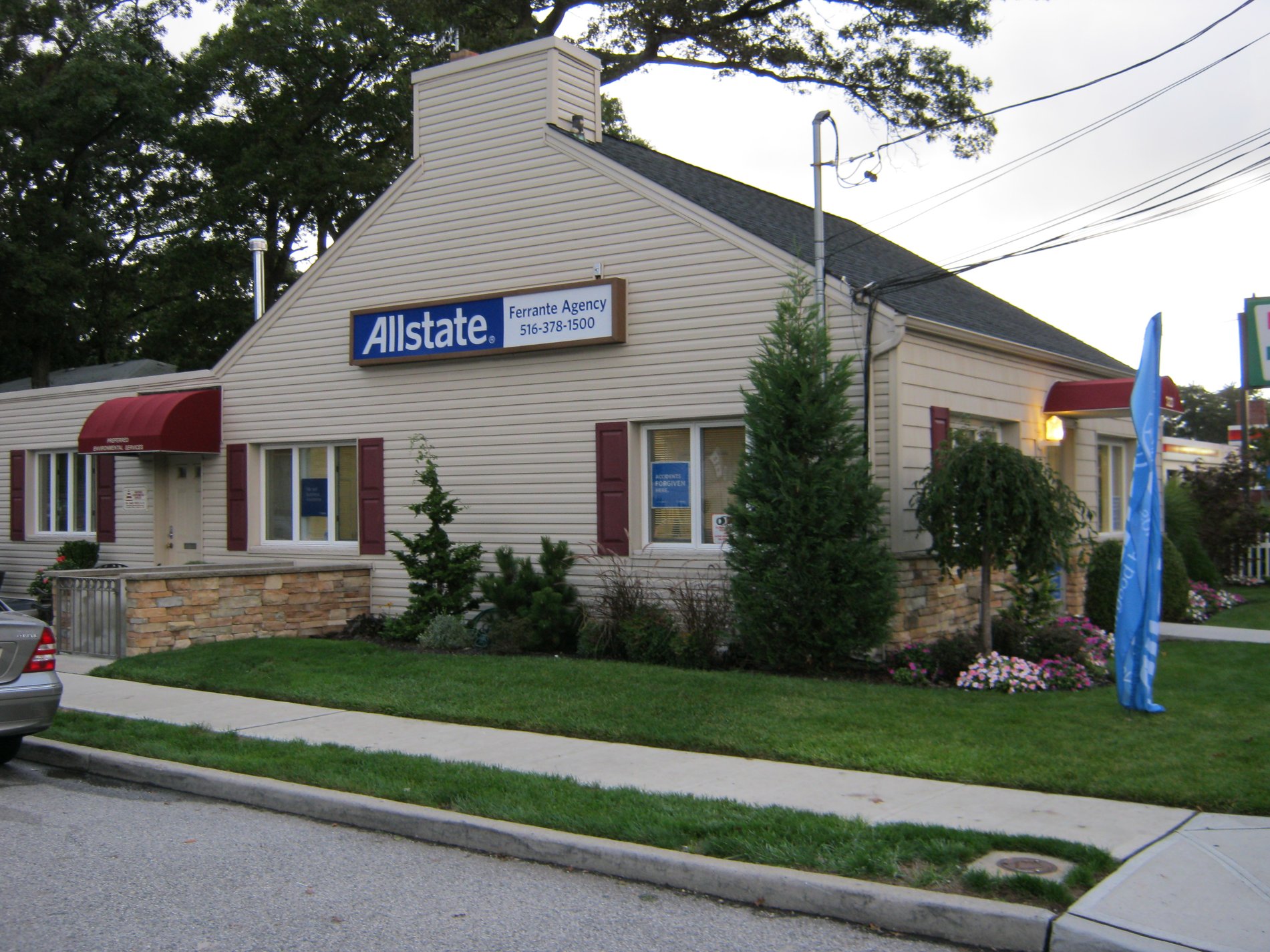 Photo gallery image