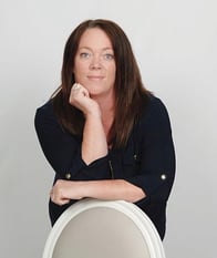 Photo of Dena Lindsay