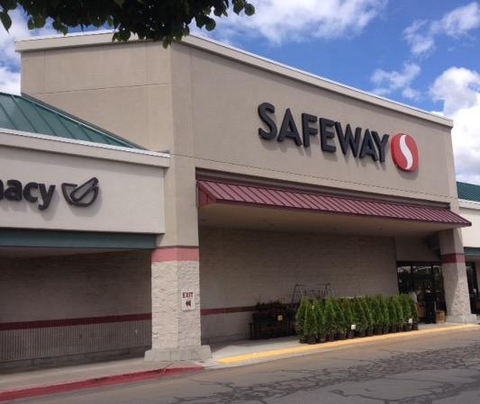Safeway Store Front Photo at 2650 NE Highway 20 in Bend OR