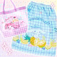 2サイズ展開のラップタオルと、タオル・水着・サンダルが入る大きさのブールバッグ