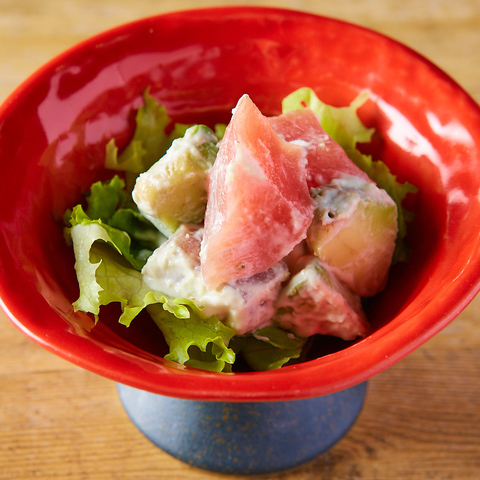 マグロとアボカドの山椒マヨネーズ和え
