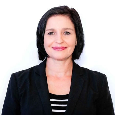 Tammy Coogan's headshot