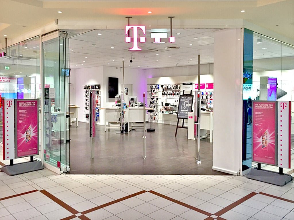 Store photo