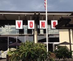 Vons Store Front Picture at 1040 Coast Village Rd in Montecito CA