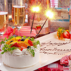 ~Anniversary~★大切な人へのメッセージ入り豪華ホールケーキ付き★【3時間9品3980円】