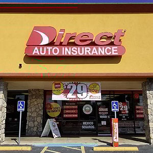 Front of Direct Auto store at 2210 Guadalupe Street, Laredo