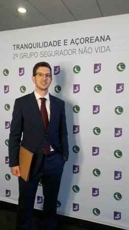 TRANQUILIDADE: Agente Hugo Bernardino Sociedade Mediação Seguros Unipessoal Lda. Logo