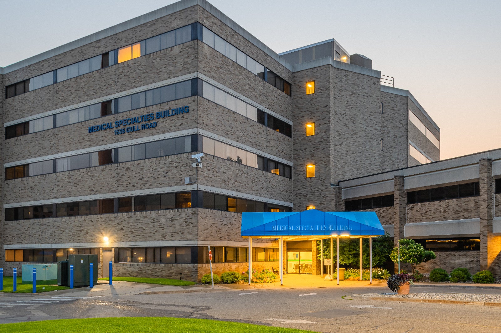 Beacon Kalamazoo Lab Gull Road - 1535 Gull Road, Kalamazoo, MI 49048
