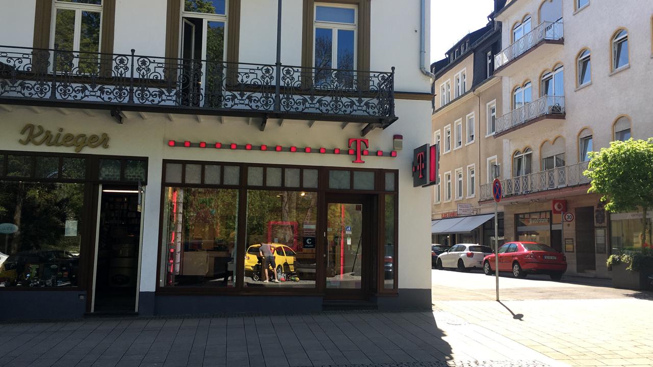 Store photo