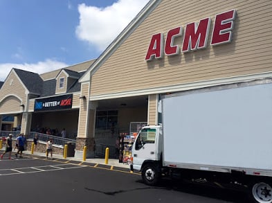 Acme Markets store front picture at 6212 Landis Ave in Sea Isle City NJ