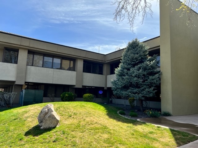 Photo gallery image