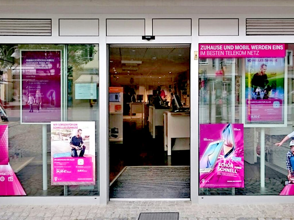 Store photo