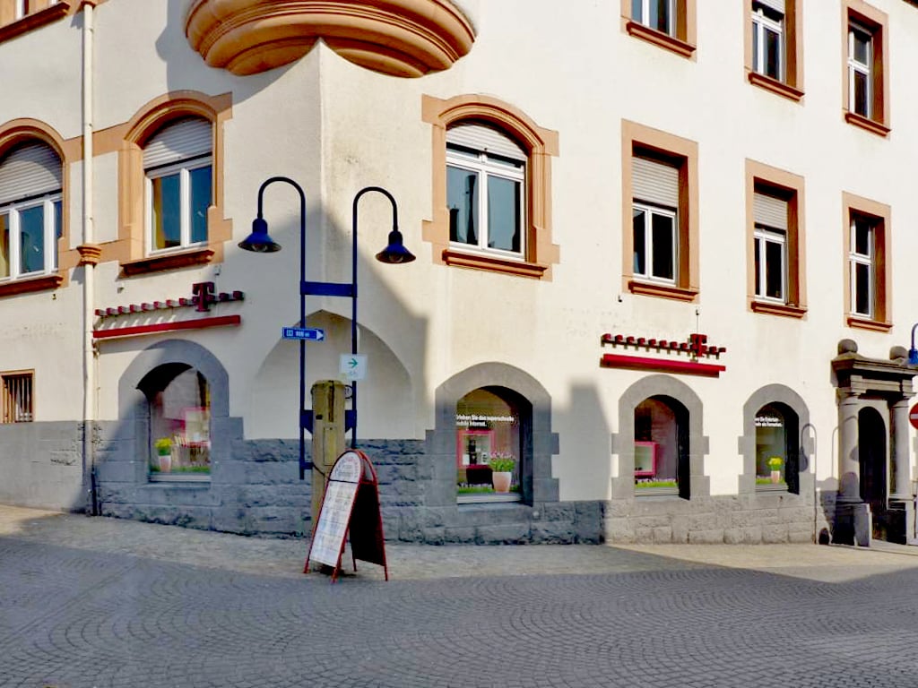 Store photo