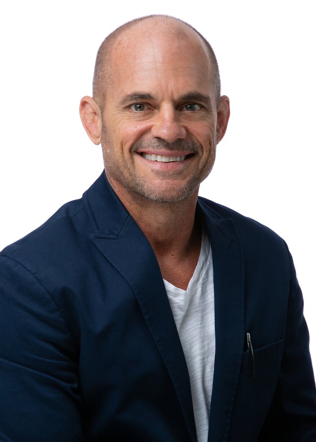 Christopher Holmes