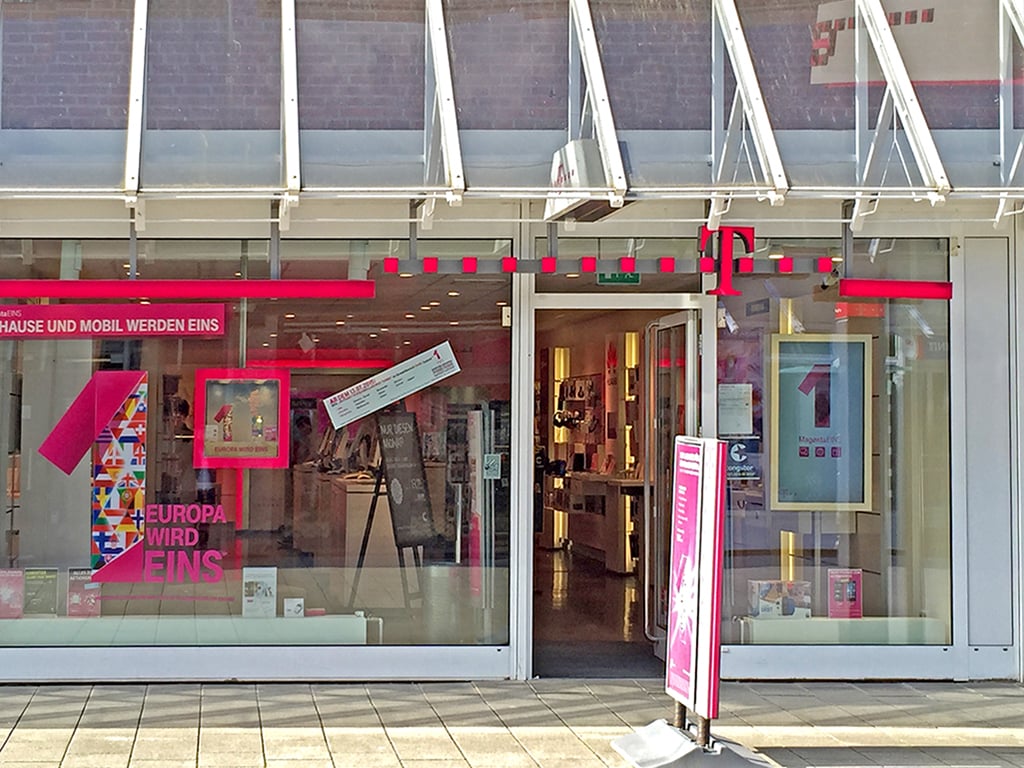 Store photo
